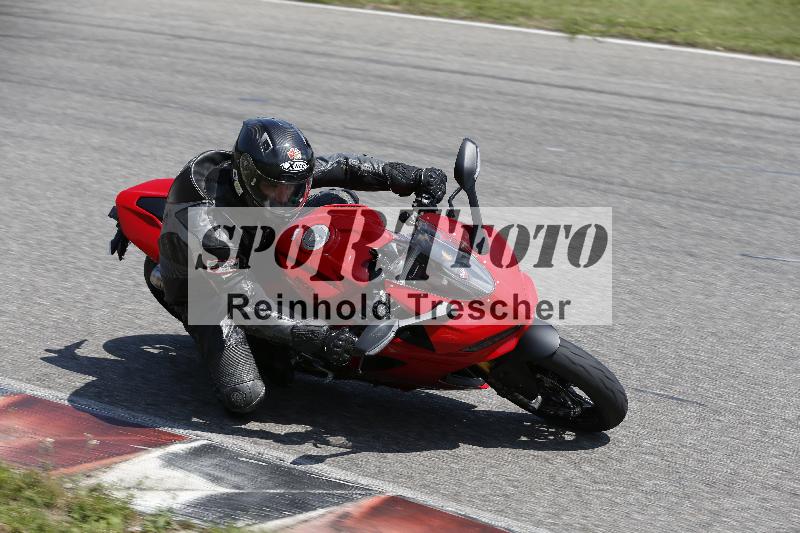 /Archiv-2025/26 11.06.2025 Peter Studer have fun ADR/Gruppe gelb/unklar